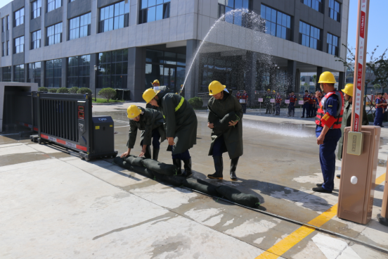 “以‘演’促防 以‘練’備戰(zhàn)”公司保稅區(qū)廠區(qū)開展2024年自然災(zāi)害（防臺風(fēng)、防汛）處置演練活動650.png